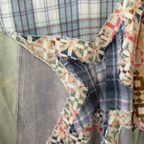 OLI & HALI PATCHWORK STAR TOP - Picture 6 of 13